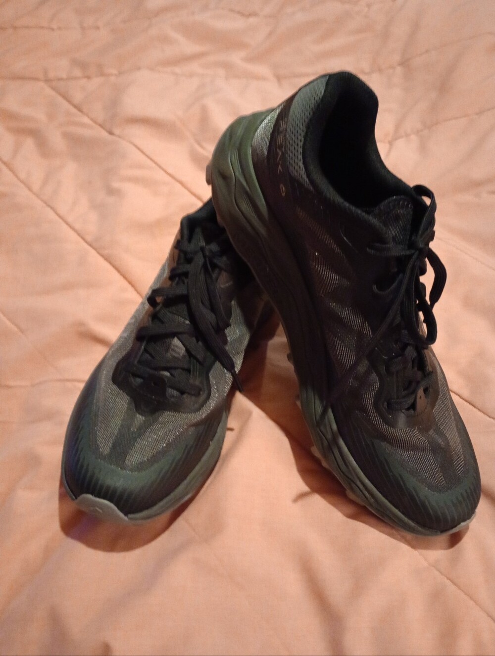Men's Merrell Gortex Vibram Sneakers